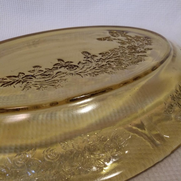 Depression Era Federal 12 inch Oval Amber Glass Platter in Sharon (Cabbage Rose) - Picture 11 of 16